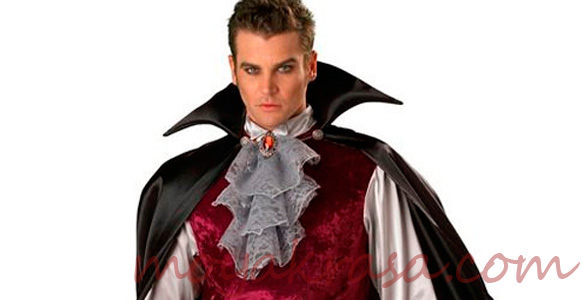 костюм вампира на Хэллоуин