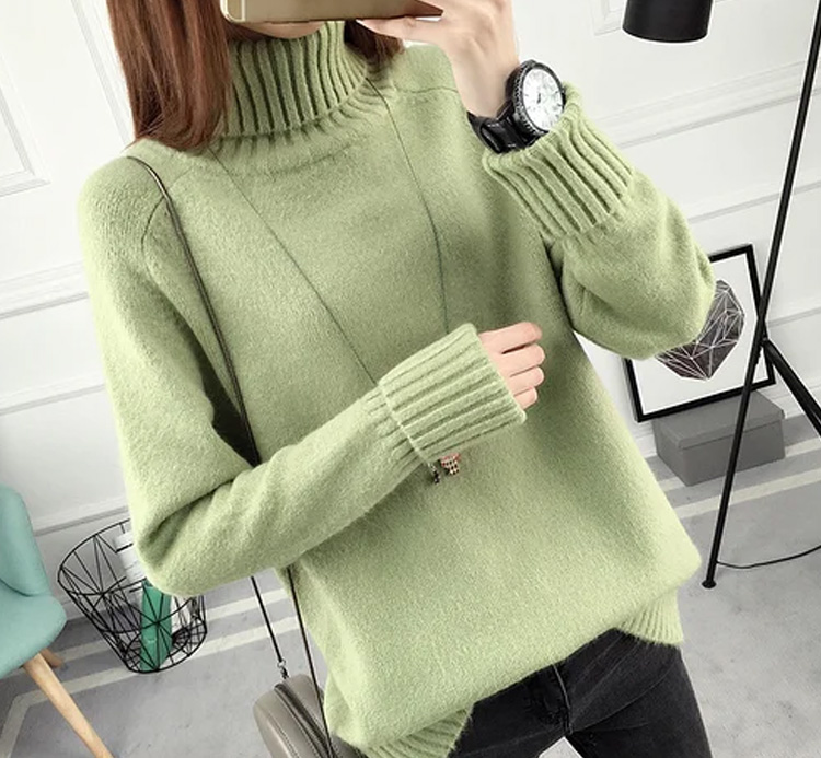 стильный женский свитер