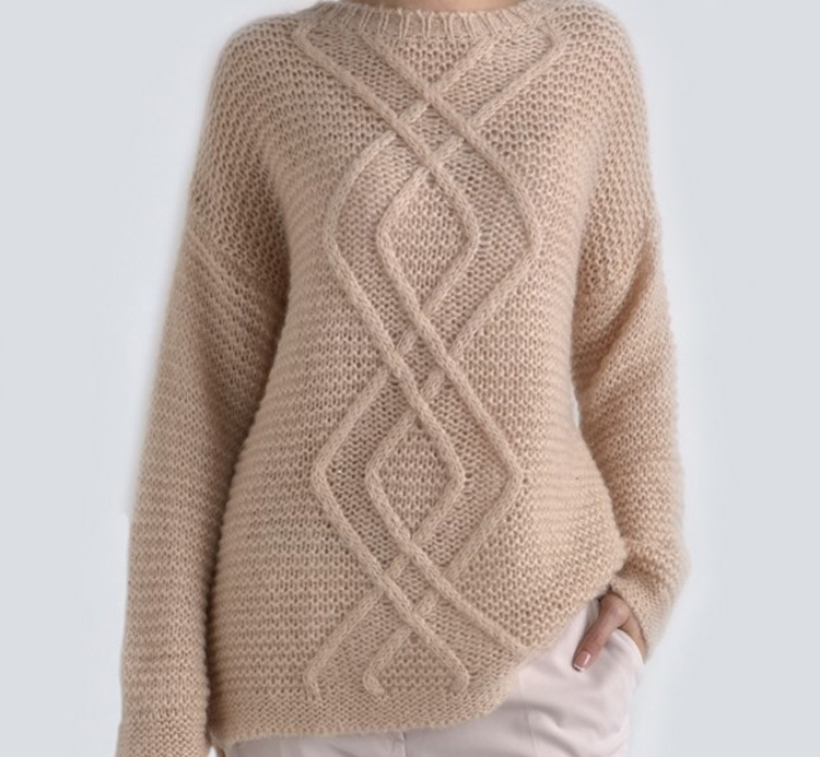 женский свитер из мягкой шерсти