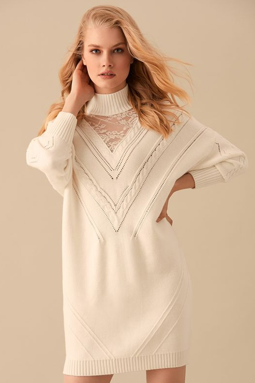 белое платье свитер