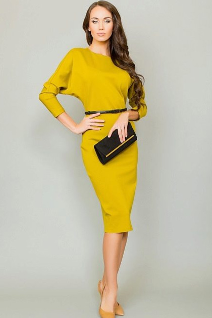 модное платье желтого цвета