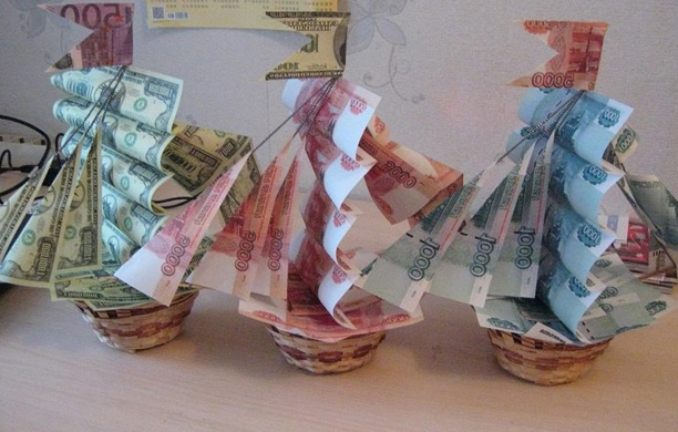 оригинальный подарок из денег